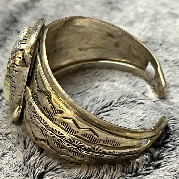 Wilson Padilla Wild Horse Turquoise Sterling Cuff - Picture 3 of 8